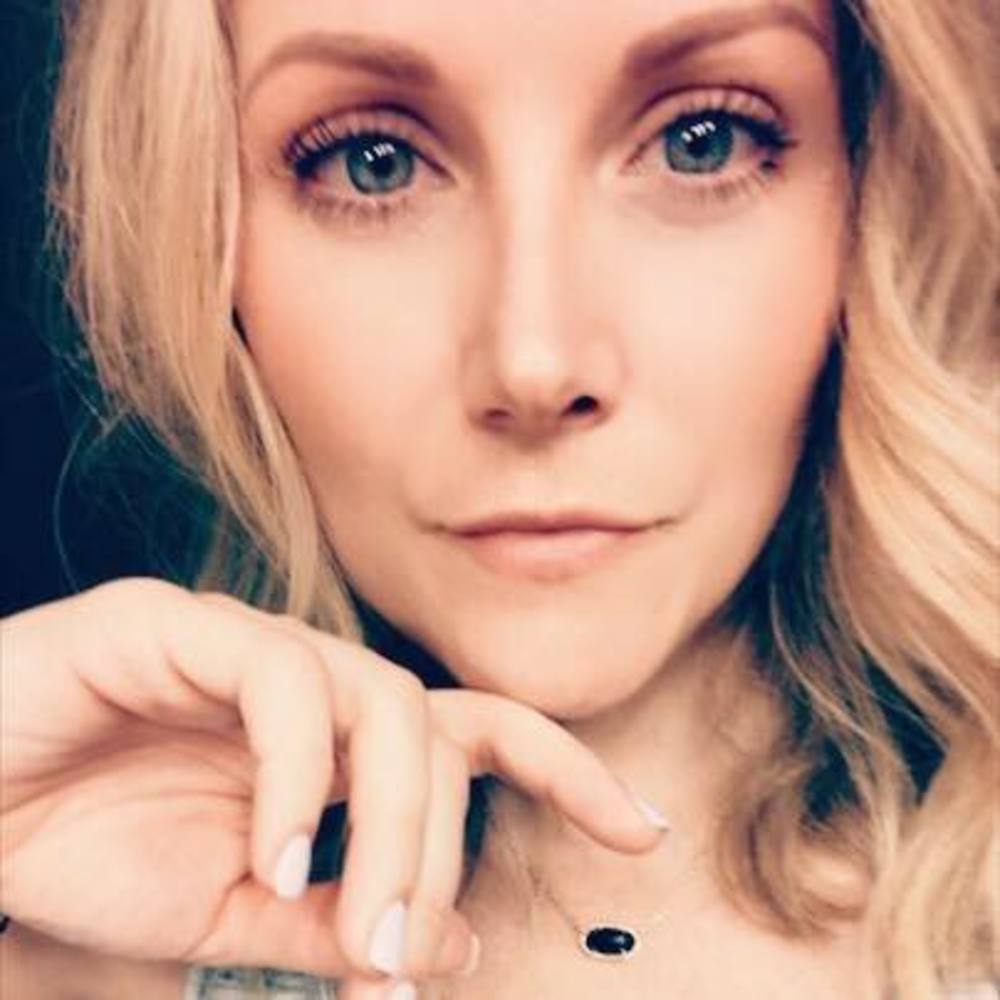 Meet your Posher, Erin rose